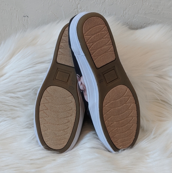 New Marilyn Monroe sneakers - Picture 5 of 5